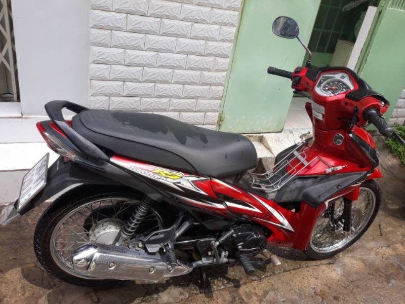 Mơ Thấy Mất Xe Máy Màu Đỏ
