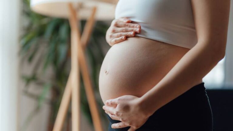 Mơ Thấy Có Bầu Đánh Con Gì? Những Con Số May Mắn Dành Cho Bạn