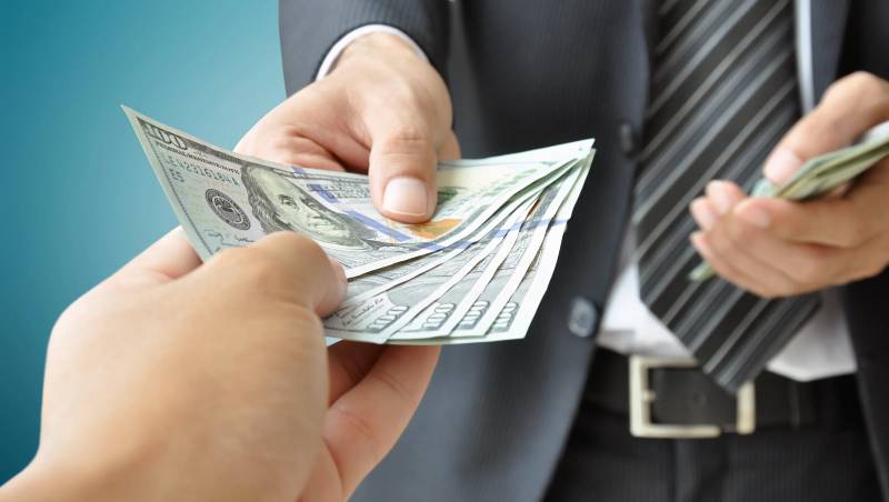 Mơ Thấy Người Cho Tiền Đánh Con Gì? Ghi Đề Sao Cho Chuẩn Xác
