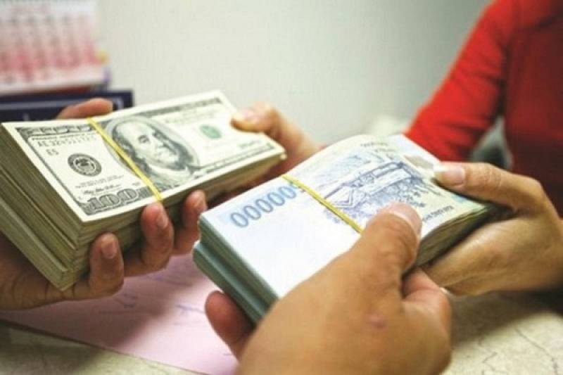 Ý nghĩa các con số khi mơ thấy người cho tiền